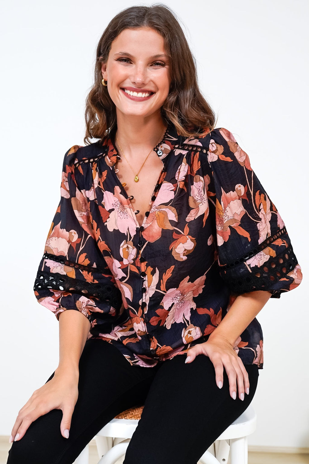 Alyce Shirt - Mandarin Collar Cut Out Detailed Sleeve Button Down in Larissa Print Black