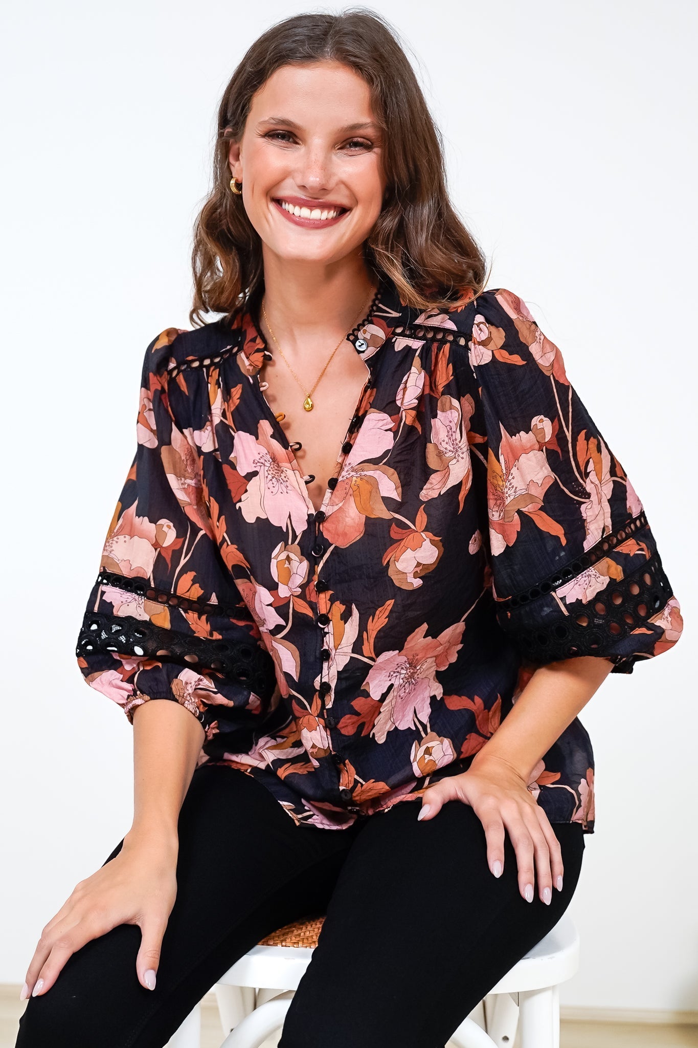 Alyce Shirt - Mandarin Collar Cut Out Detailed Sleeve Button Down in Larissa Print Black
